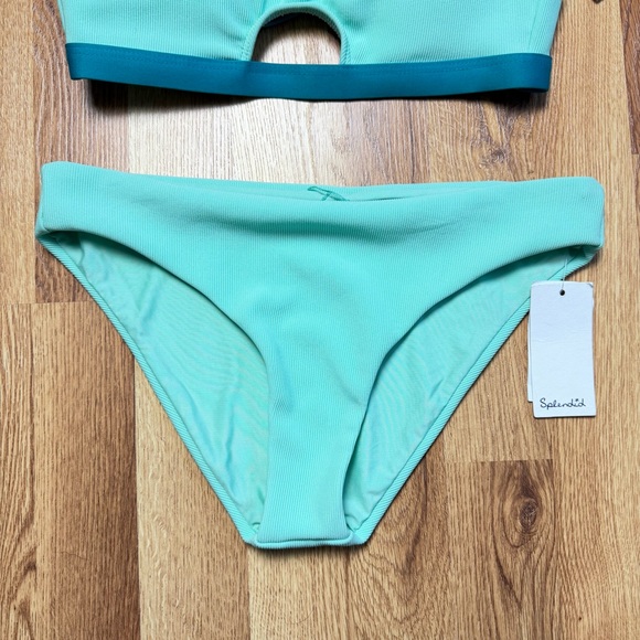 Splendid Ribbed Bikini Set ๐ - Picture 2 of 9